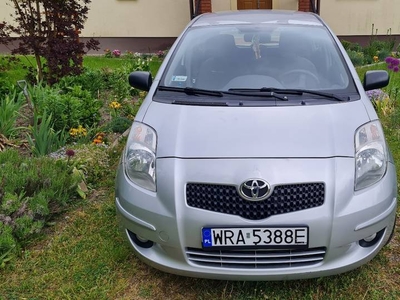 Sprzedam Toyotę Yaris II