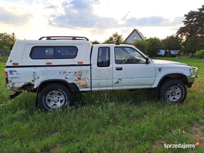 Toyota Hilux 2,4D 97r. 4X4 z Niemiec