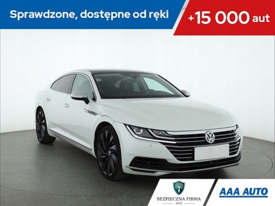 Volkswagen Arteon Fastback 2.0 TSI 280KM 2017