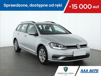 Volkswagen Golf VII Variant Facelifting 1.6 TDI-CR DPF BMT 115KM 2019