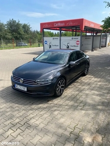 Volkswagen Passat 2.0 TSI Business DSG