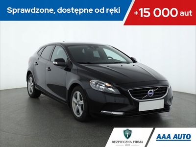 Volvo S40 II 1.6 D2 115KM 2012