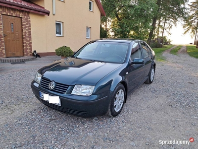 VW Bora 1.6 Benzyna-2004r.*Salon PL*197 tyś km przebiegu*