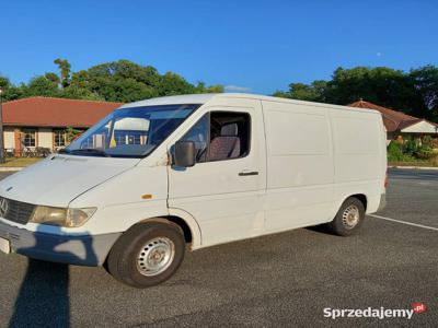 Mercedes - Sprinter 208 D