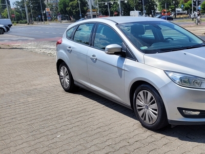 Ford Focus III Hatchback 5d facelifting 1.5 TDCi 120KM 2015