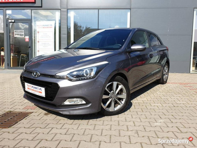 HYUNDAI i20, 2017r. | Czujniki Tył | 1właściciel |