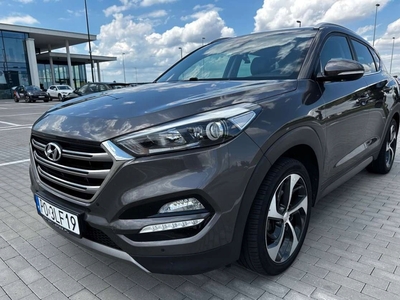 Hyundai Tucson III SUV 2.0 CRDI 136KM 2016