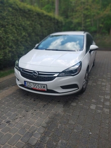 Opel astra 2017rok