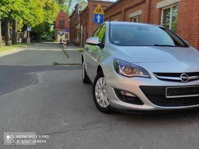 Opel Astra J