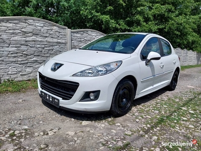 Peugeot 207 1.4 HDI 5 drzwi 2012r