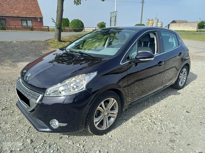 Peugeot 208 I Klimatronic Parktronic