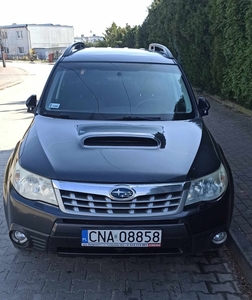 Subaru Forester III SUBARU Forester 2011 270tyś 1,98, diesel Uszkodzony