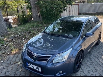 Toyota Avensis SOL 2.0 D4D prywatnie! zadbana