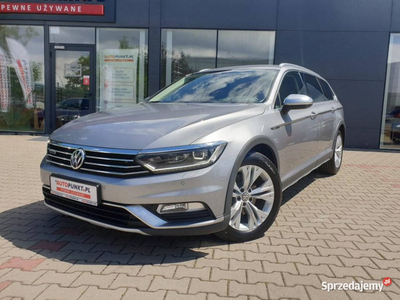 Volkswagen Passat, 2018r. | Napęd 4x4 | Asystenci | 2kpl Kół | 3stref Klim…