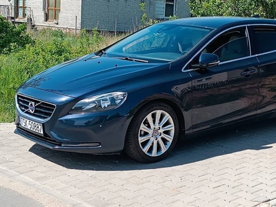 VOLVO V40 D2 1.6 115 KM