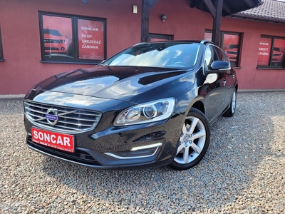 Volvo V60 II 2,0 D3 SUMMUM+SKÓRY+NAWI