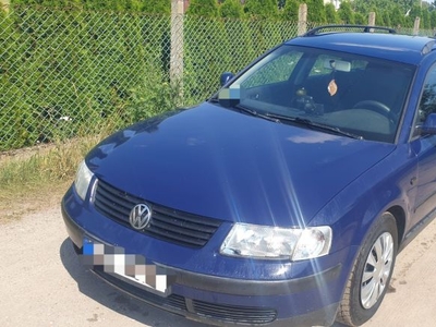 Vw Passat 2000r. 1.9Tdi 90km manual 5biegow Niezawodny.