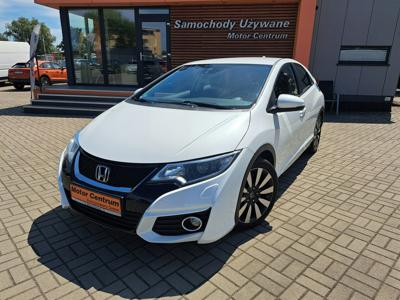 Honda Civic IX Hatchback 5d 1.8 i-VTEC 142KM 2015