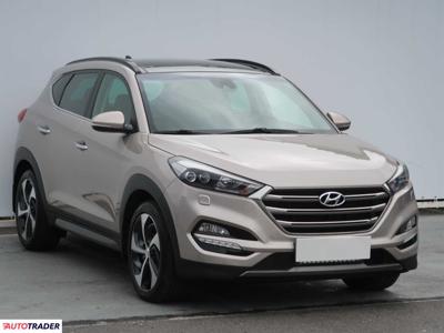 Hyundai Tucson 2.0 182 KM 2015r. (Piaseczno)