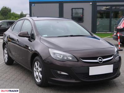 Opel Astra 1.6 113 KM 2015r. (Piaseczno)