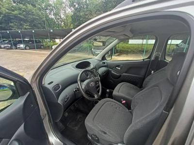 Toyota Yaris Verso