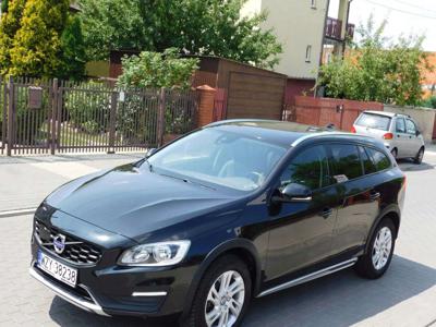 Volvo V60 I Kombi Facelifting 2.0 D3 DRIVE-E 150KM 2017