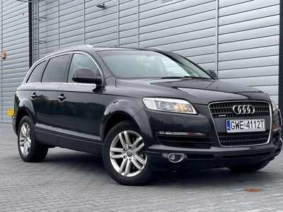 Audi Q7 I