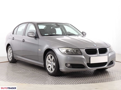 BMW 318 2.0 140 KM 2010r. (Piaseczno)