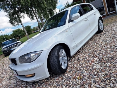 BMW SERIA 1 I (E81/E82/E87/E88) BMW SERIA 1 2.0 Benzyna , 5 Drzwiowy , Sprowadzony , Zarej