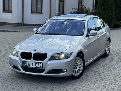 BMW Seria 3 E90-91-92-93 Limuzyna E90 320i 170KM 2010