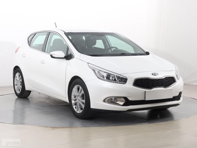 Kia Cee'd II , Klimatronic, Tempomat, Parktronic