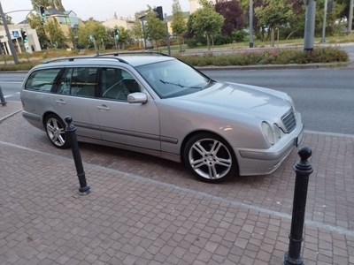 Mercedes w 210 3.2 CDI kombi automat