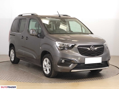 Opel Combo 1.5 100 KM 2018r. (Piaseczno)