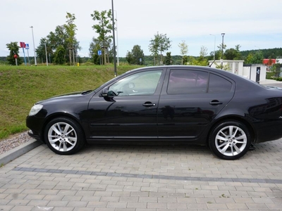 Skoda Octavia 1.8 TSI Elegance DSG sedan