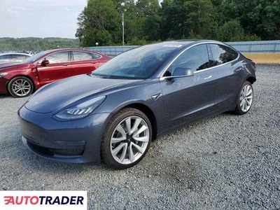 Tesla Model 3 benzyna 2019r. (CONCORD)