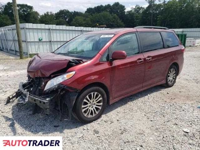 Toyota Sienna 3.0 benzyna 2019r. (AUGUSTA)