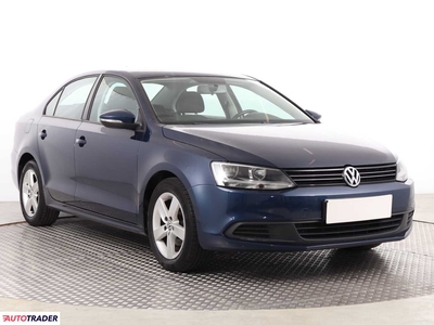 Volkswagen Jetta 1.2 103 KM 2011r. (Piaseczno)