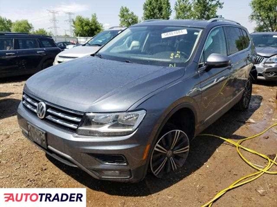 Volkswagen Tiguan 2.0 benzyna 2018r. (ELGIN)