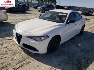 Alfa Romeo Giulia II Sedan Facelifting 2.0 Turbo 280KM 2021