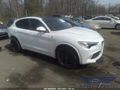 Alfa Romeo Stelvio SUV 2.9 V6 Bi-Turbo 510KM 2019