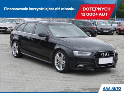 Audi A4 B8 Avant Facelifting 2.0 TDI 150KM 2013