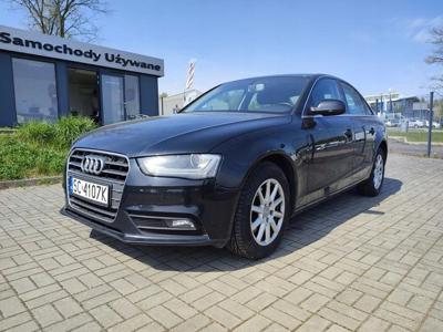 Audi A4 B8 Limousine Facelifting 2.0 TDI 143KM 2012