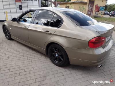 BMW 320 b+GAZ 2006 ROK