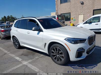 BMW X5 G05 M SUV 4.4 M50i 530KM 2021