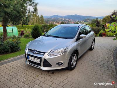 Ford Focus 5 drzwi 1.0 benzyna. hatchback.