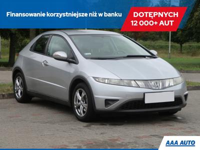 Honda Civic VIII Hatchback 5d 1.4 i 83KM 2006