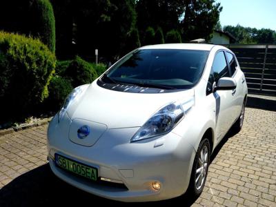 Nissan Leaf I Hatchback 5d Elektryczny 109KM 2015