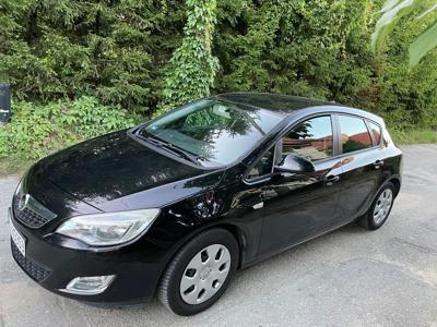 Opel Astra 1.6 Benzyna 115KM. Gaz sekw . Polski Salon.Zadbane auto