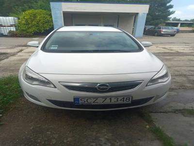 Opel Astra J Sports Tourer 1.7 CDTI ECOTEC 110KM 2012