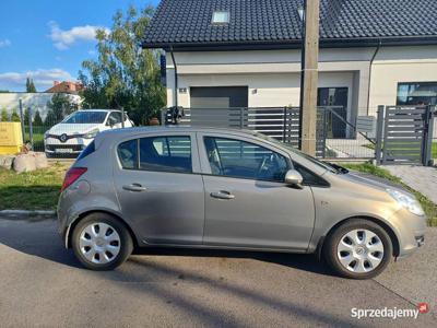 Opel Corsa D 2010 rok